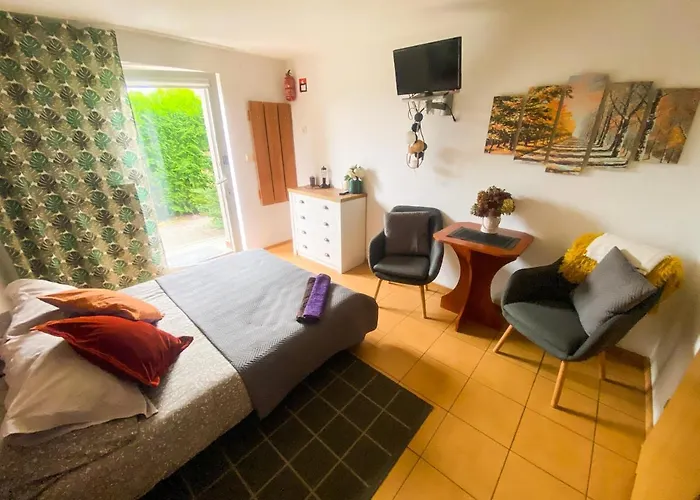 Goscinne Emilio Ubytování v soukromí *